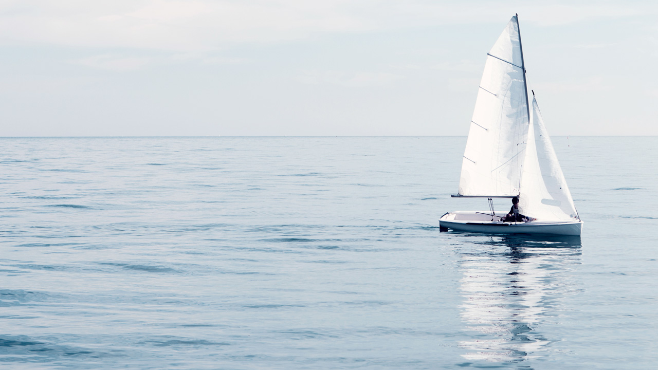 Sailing boat