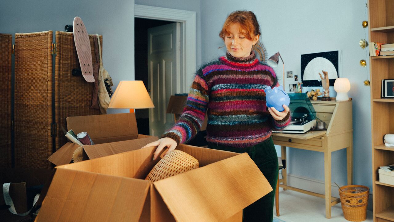 teenager_moving_out_packing_large